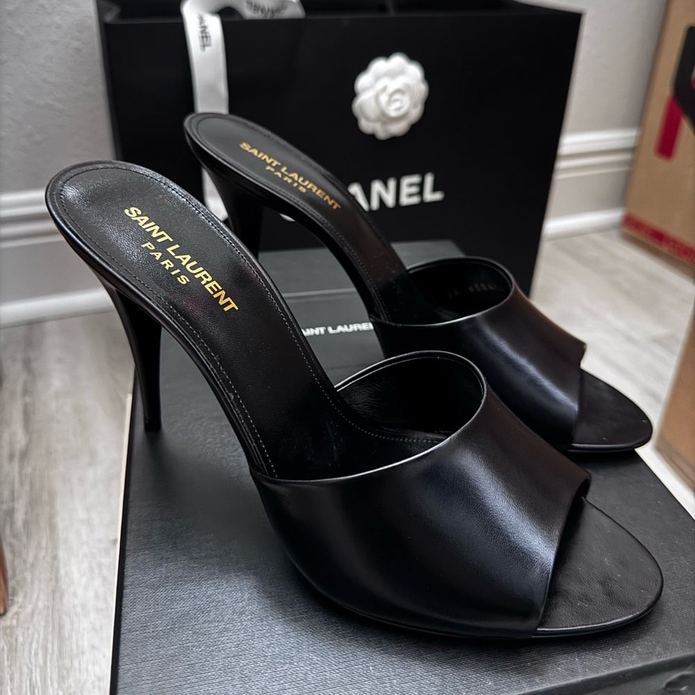 SAINT LAURENT Sandals NWT